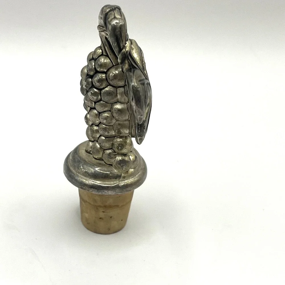 Vintage Silver Toned Grapes Heavy Metal Wine Cork Bottle Stopper Leaves‎ 3.5